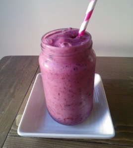 Berry and Rosewater Smoothie - no fat, but a lot of protein!