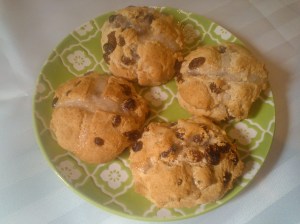 Gluten Free, Dairy Free, Sugar Free Hot Cross Buns