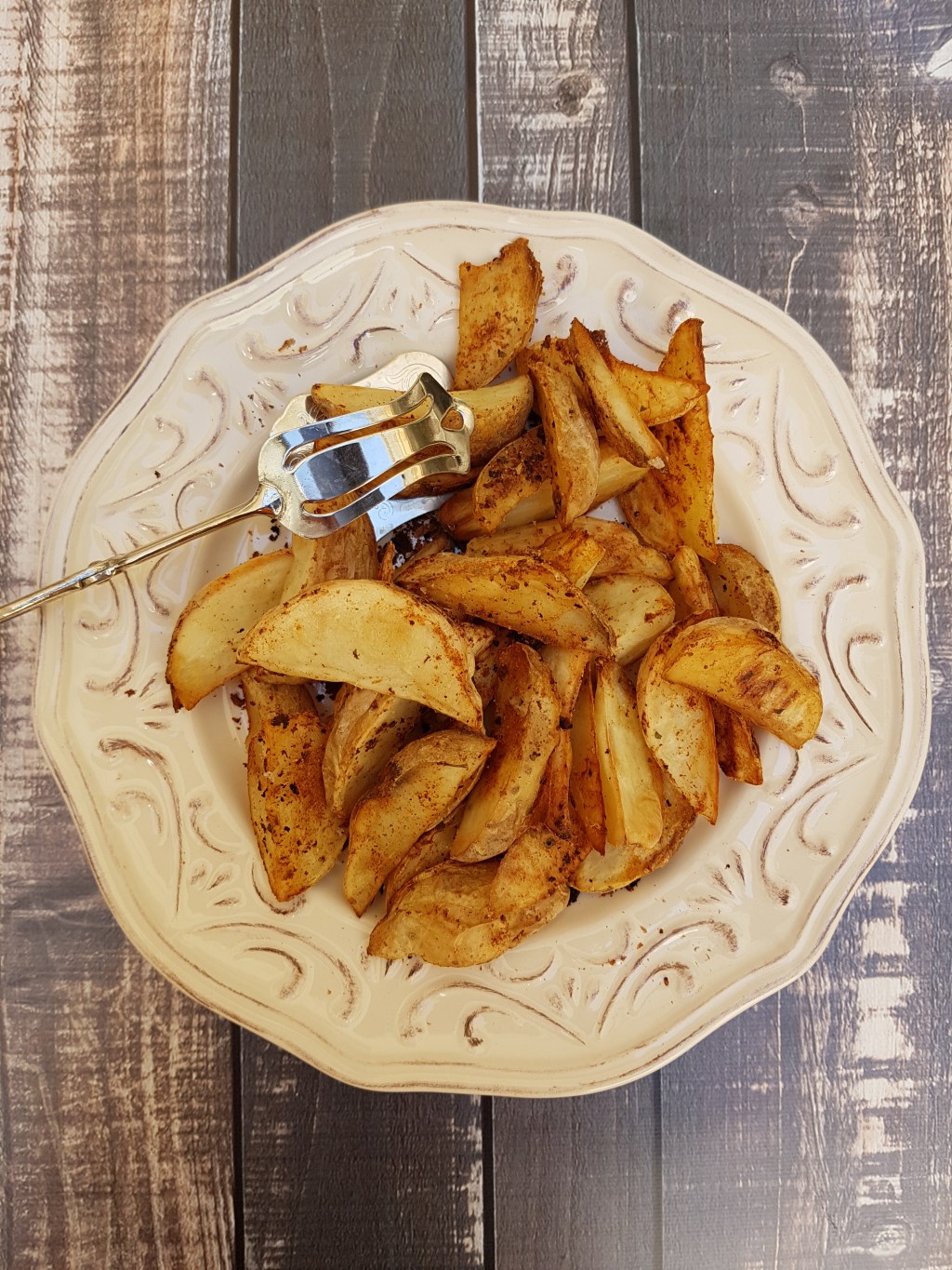 Crispy Oil-Free Potato Wedges