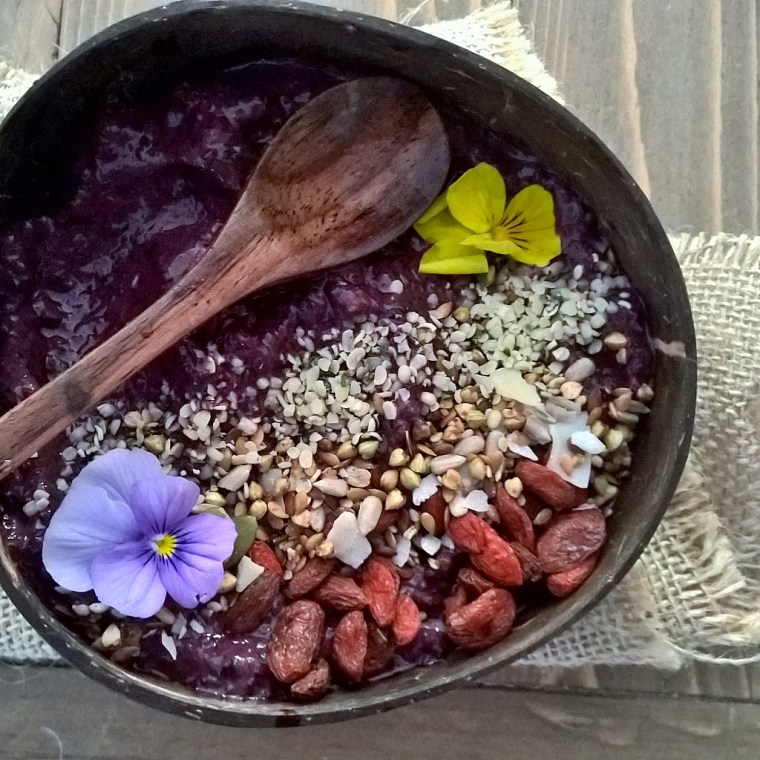 Beetroot Acai Smoothie Bowl