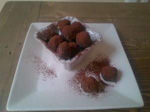 Healthy AND Decadent Chocolate Truffles